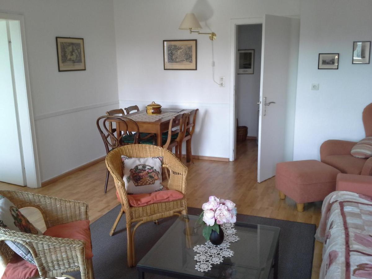 Kapelle - Urlaub Auf Dem Weingut Apartment Maring-Noviand Bagian luar foto